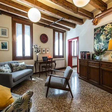 Riva De Biasio Charming Apartment Venice Exterior photo